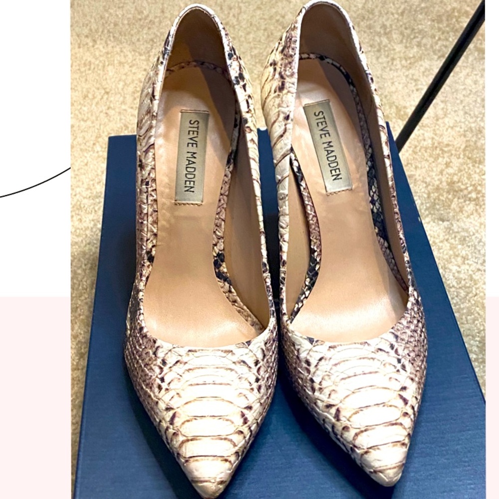 Steve Madden Heels 4” Size 7.5